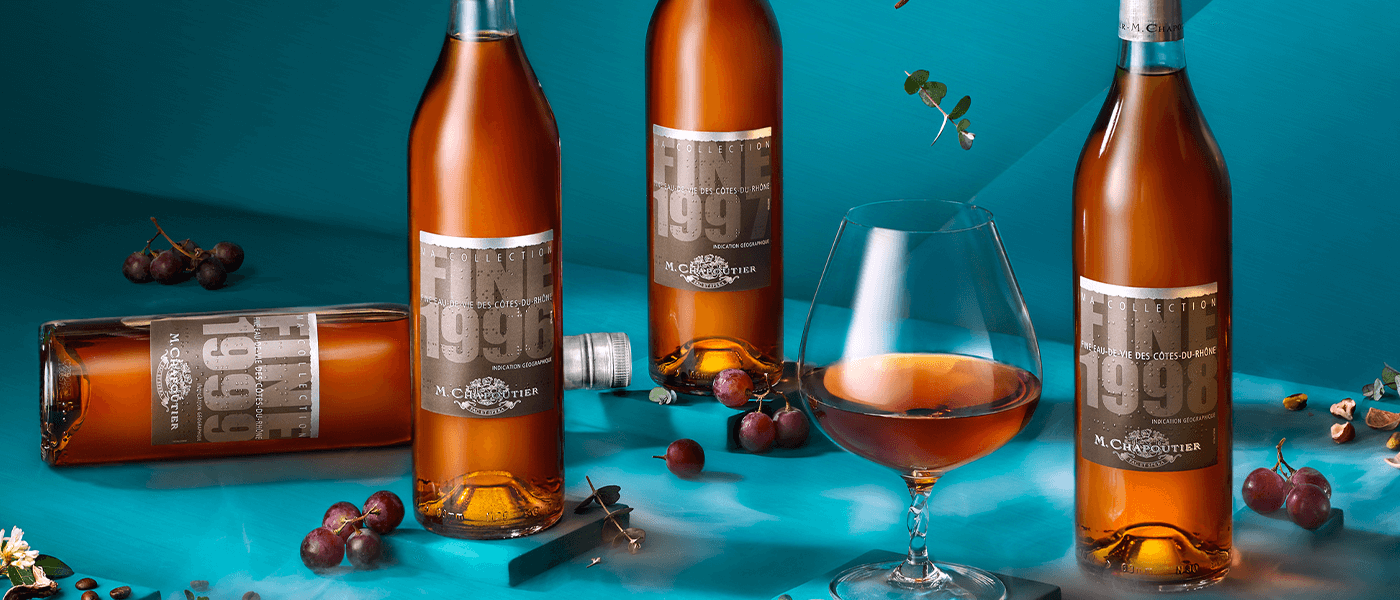 De l'eau-de-vie aux Marcs, découvrez les spiritueux de la Maison M. CHAPOUTIER