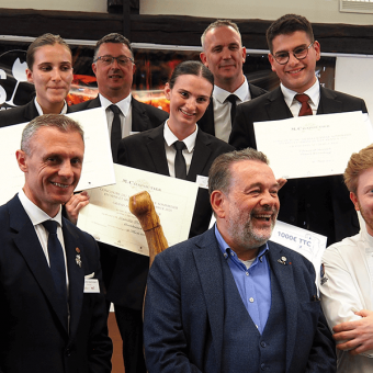 Camille ROUHET, vainqueur de la 32ème édition du Concours du Meilleur Elève Sommelier de France en Vins et Spiritueux M. CHAPOUTIER